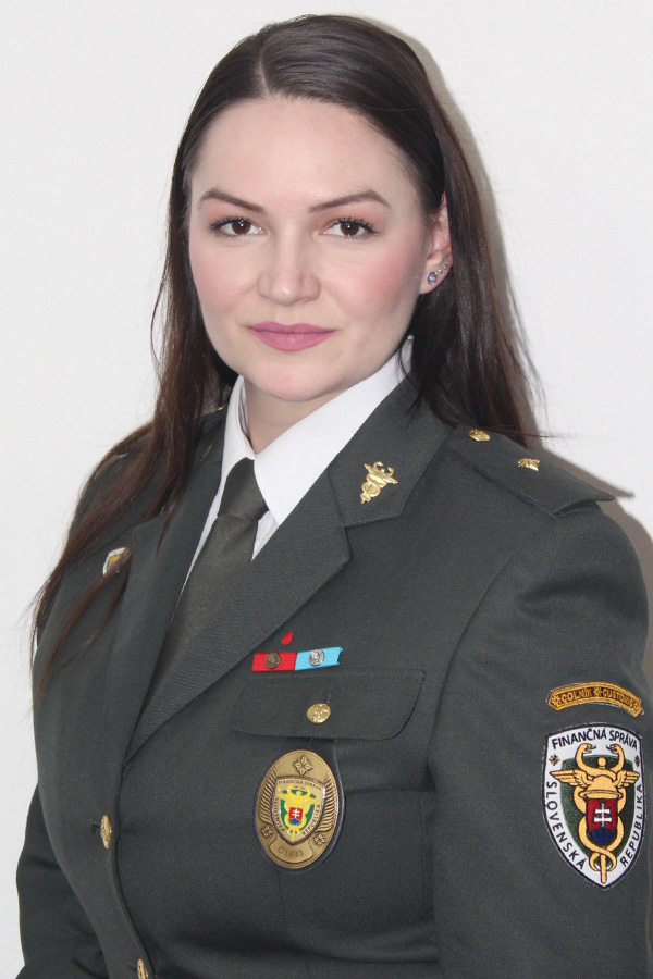 Spokeswoman, Customs Office Trenčín, ppor. Bc. Barbora Mazúrová [.jpg; 2,08 MB; nové okno]